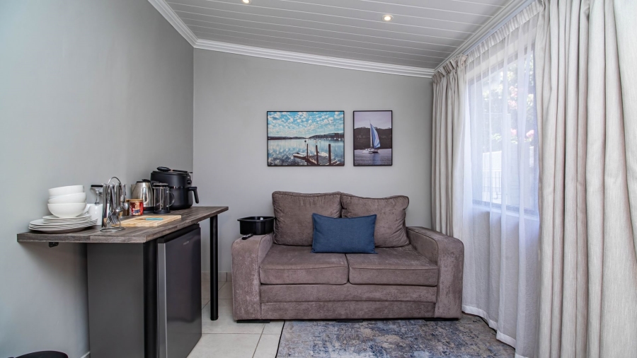 7 Bedroom Property for Sale in Knysna Central Western Cape